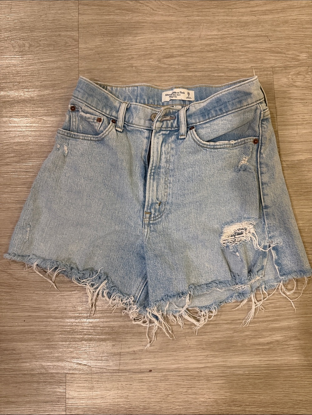 Abercrombie & Fitch Light Blue Distressed Denim Mom Shorts Curve Love Fit